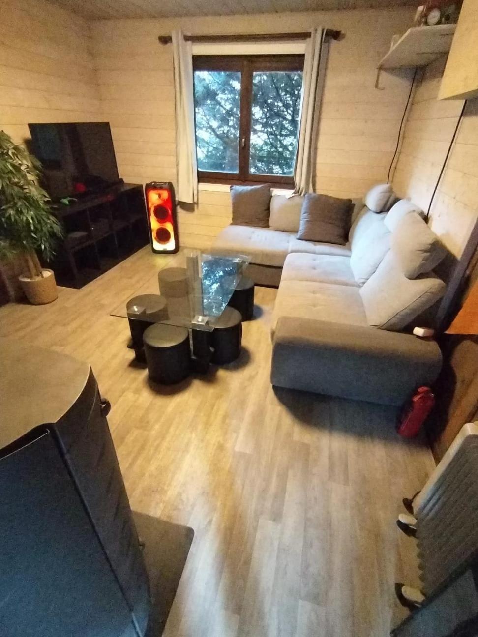 Chalet 8 Personnes + Grand Terrain Et Riviere Entremont Dış mekan fotoğraf