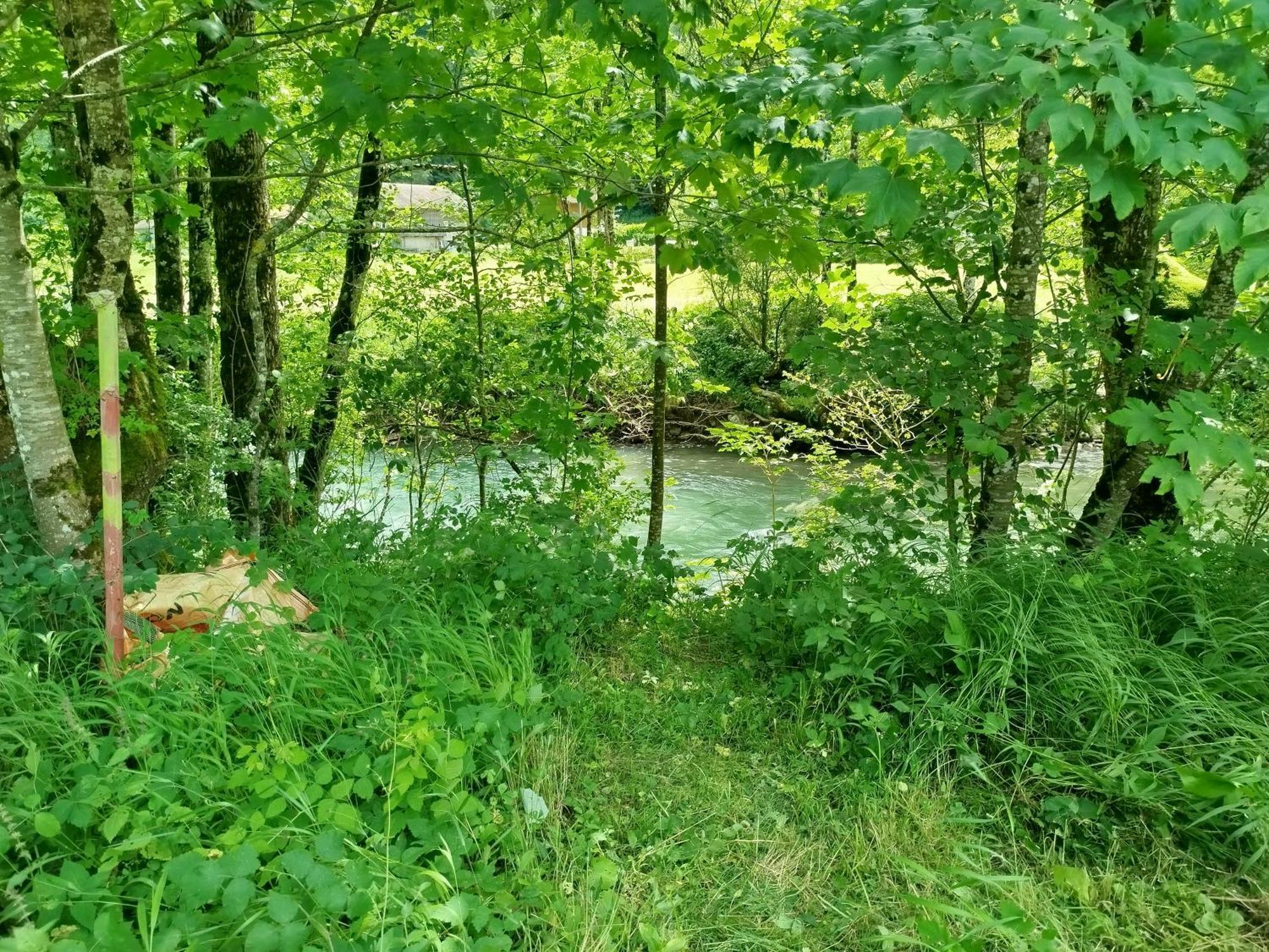 Chalet 8 Personnes + Grand Terrain Et Riviere Entremont Dış mekan fotoğraf